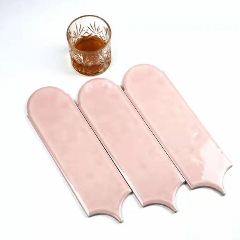 Gạch hình lông vũ hồng bóng M9316-B