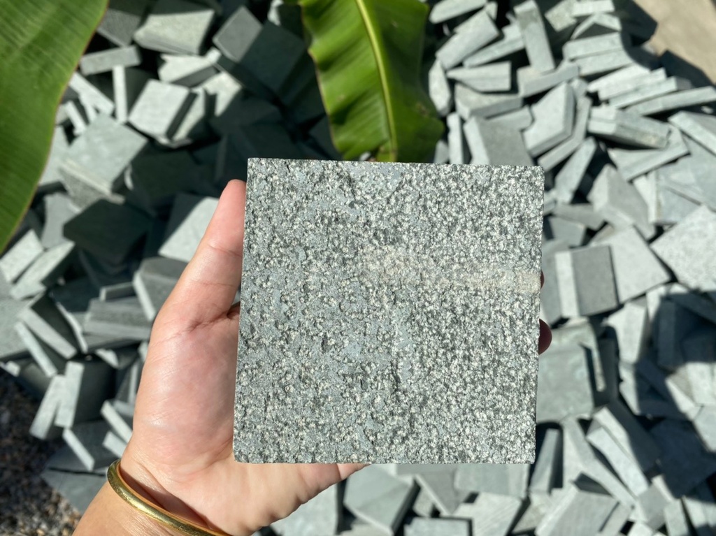 Đá Thanh Hóa Granite 15x15x2