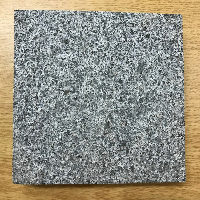 Đá Granite xám đậm cubic cắt máy loại ưu 100x100x50