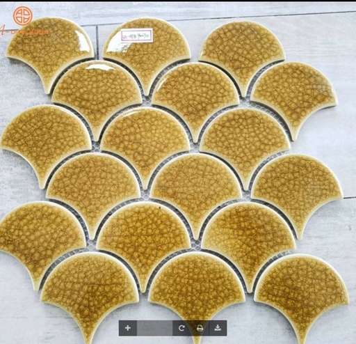 Mosaic vảy cá vàng rạn KT vỉ 273*290 XFB90070
