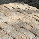 Đá Granite vàng đậm cubic cắt máy loại ưu 100x100x50